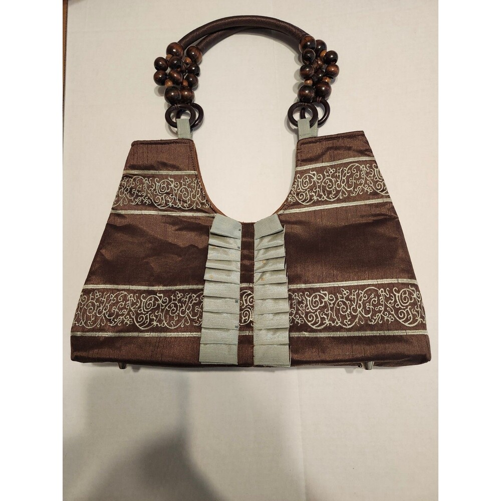 15 Inch Wide Purse With Wood Beads